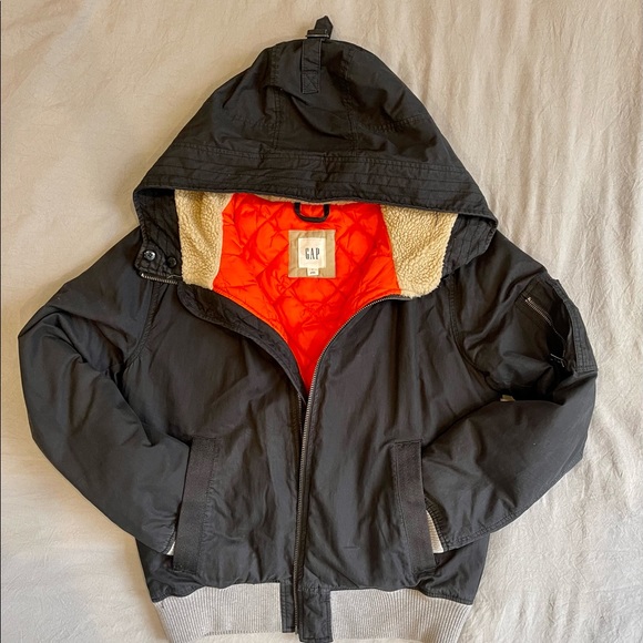Gap Primaloft Down Bomber Jacket - size Small - Picture 2 of 4